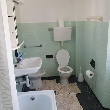 Casa vacanze La Casa Rosa Sernio