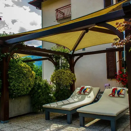 Nyaraló La Casa Rosa Sernio
